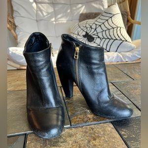 Steve Madden Black Heel Booties Size 10